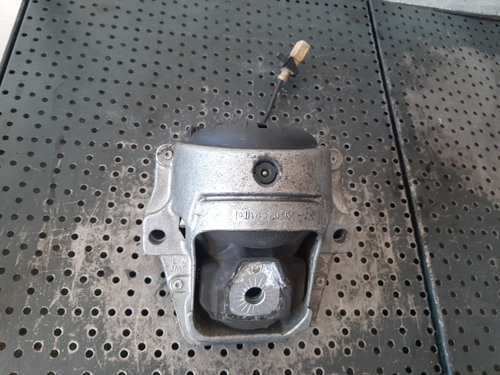 Suport tampon motor 2.0tdi cnh audi a6 4g c7 8r0199381