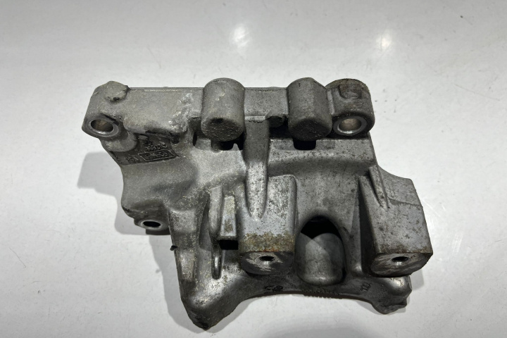Suport / tampon motor 2.2 SD4 224DT 9656597780 Land Rover Range Rover Evoque L538 [2011 - 2015]