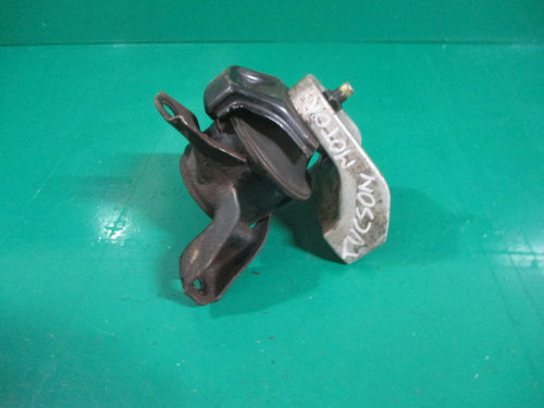 SUPORT / TAMPON MOTOR COD 21815-2E000 HYUNDAI TUCSON 2.0 16V BENZINA FAB. 2004 - 2010 ⭐⭐⭐⭐...