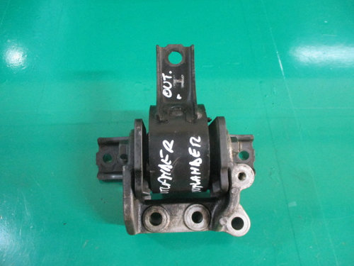 SUPORT / TAMPON MOTOR COD MN184844 MITSUBISHI OUTLANDER II 2.0 DI-D FAB. 2006 - 2009 ⭐⭐⭐⭐⭐
