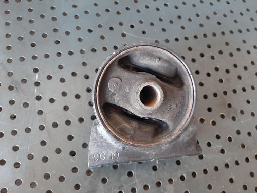 Suport tampon motor dodge caliber 2.0 di-d bsy 05105577ab