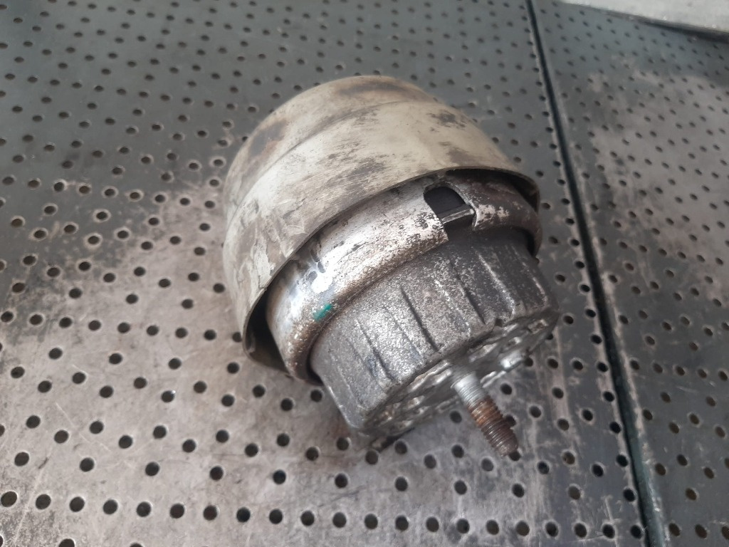 Suport tampon motor dreapta 2.0 tdi cag audi a6 c6 mp4695