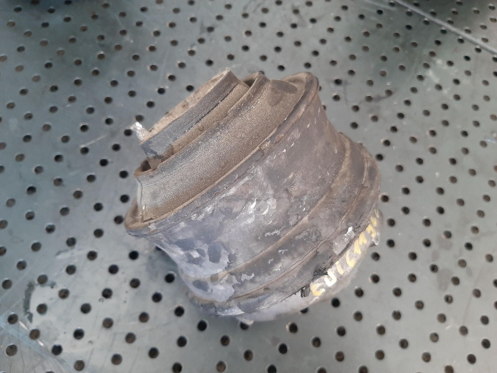 Suport tampon motor dreapta 2.2 cdi 611962 mercedes c-class w203