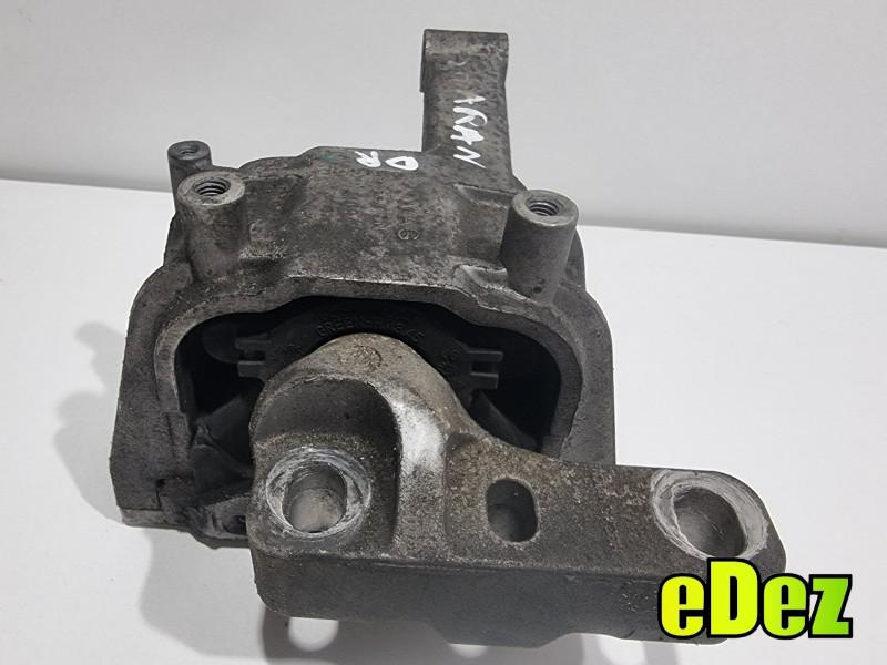 Suport tampon motor dreapta Seat Alhambra 2 (2010-2015) 2.0 TDI CFFB 5N0199262F