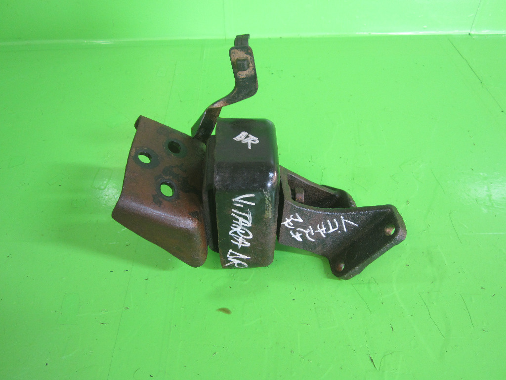 SUPORT / TAMPON MOTOR DREAPTA SUZUKI VITARA 1.6 i 16V 4x4 FAB. 1988 – 2002 ⭐⭐⭐⭐⭐