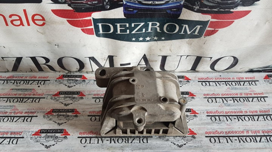 Suport / Tampon motor dreapta VW Passat B6 2.0 TDi 140 cai motor BKP cod piesa : 1K0199262P