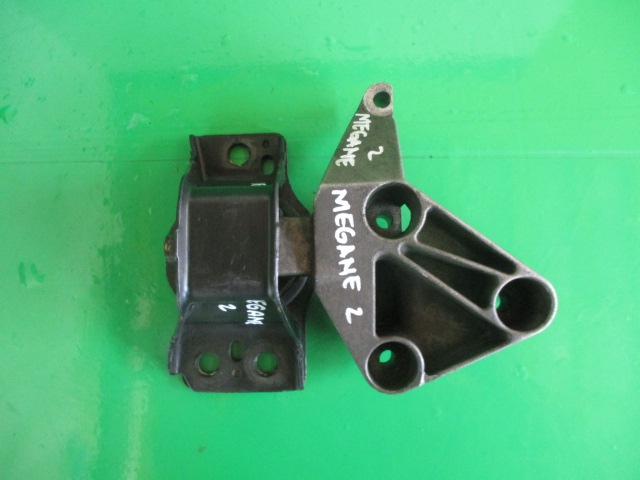 SUPORT / TAMPON MOTOR RENAULT MEGANE 2 / 1.5 DCI FAB. 2002 – 2009 ⭐⭐⭐⭐⭐