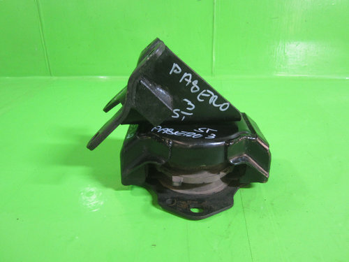 SUPORT / TAMPON MOTOR STANGA MITSUBISHI PAJERO III 3.2 DI-D 4X4 FAB. 1999 – 2007 ⭐⭐⭐⭐⭐