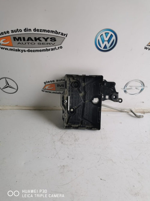 Suport ( tava ) baterie RENAULT CLIO 4 / 1.5 DCI / COD - 648601269R