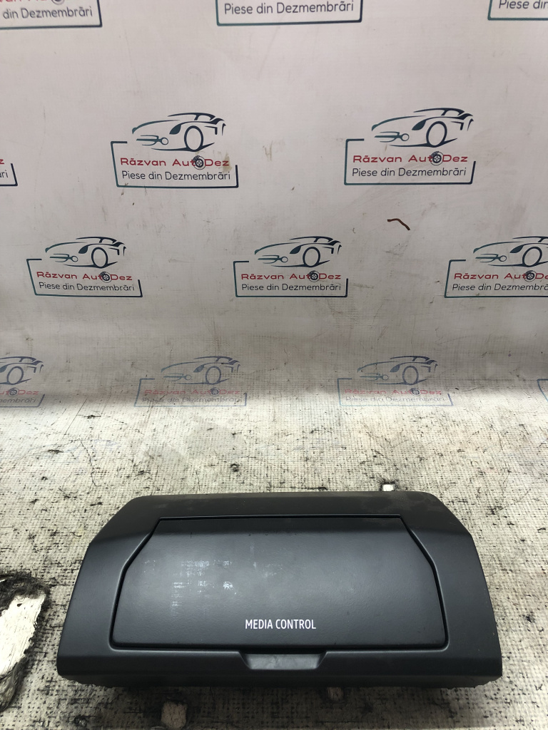 Suport telefon Dacia Sandero 3 Stepway 1.0 Benzina 2022, 283E85816R