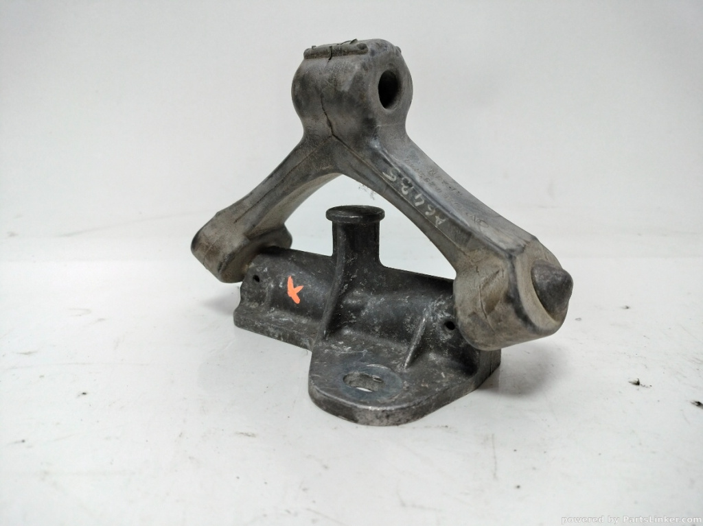 Suport toba Audi A6 4B (C5) Sedan 20032.5 TDI OEM 4B0253663F