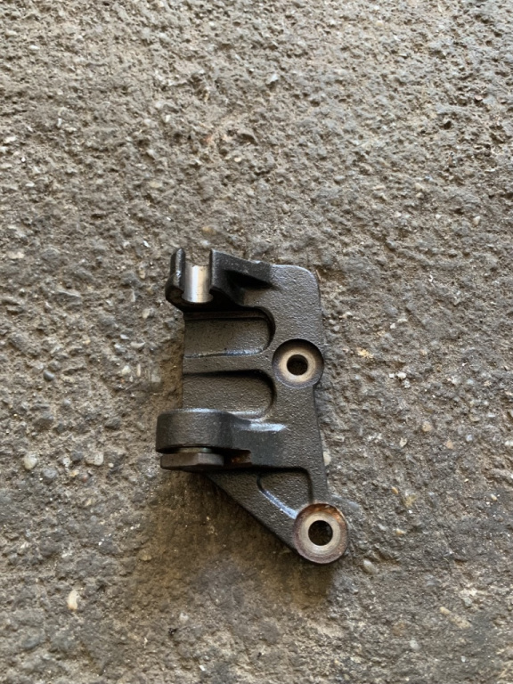 Suport Toyota Avensis 2 T25 [2002 - 2006] Liftback 2.0 D MT (116 hp) (T25) D-4D - 1CD-FTV
