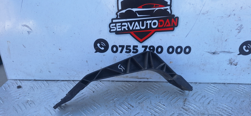 Suport trager Audi Q3 (2011-2017) [8U] 2.0 Motorina 2015, 8U0805528 / DREAPTA