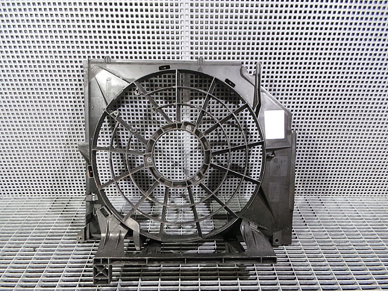 SUPORT VENTILATOR RADIATOR BMW SERIA 3 E 46 SERIA 3 E 46 2.0 D - (2001 2004)