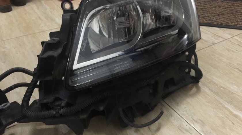 Suporti Faruri AUDI Q5 2010 2011 2012