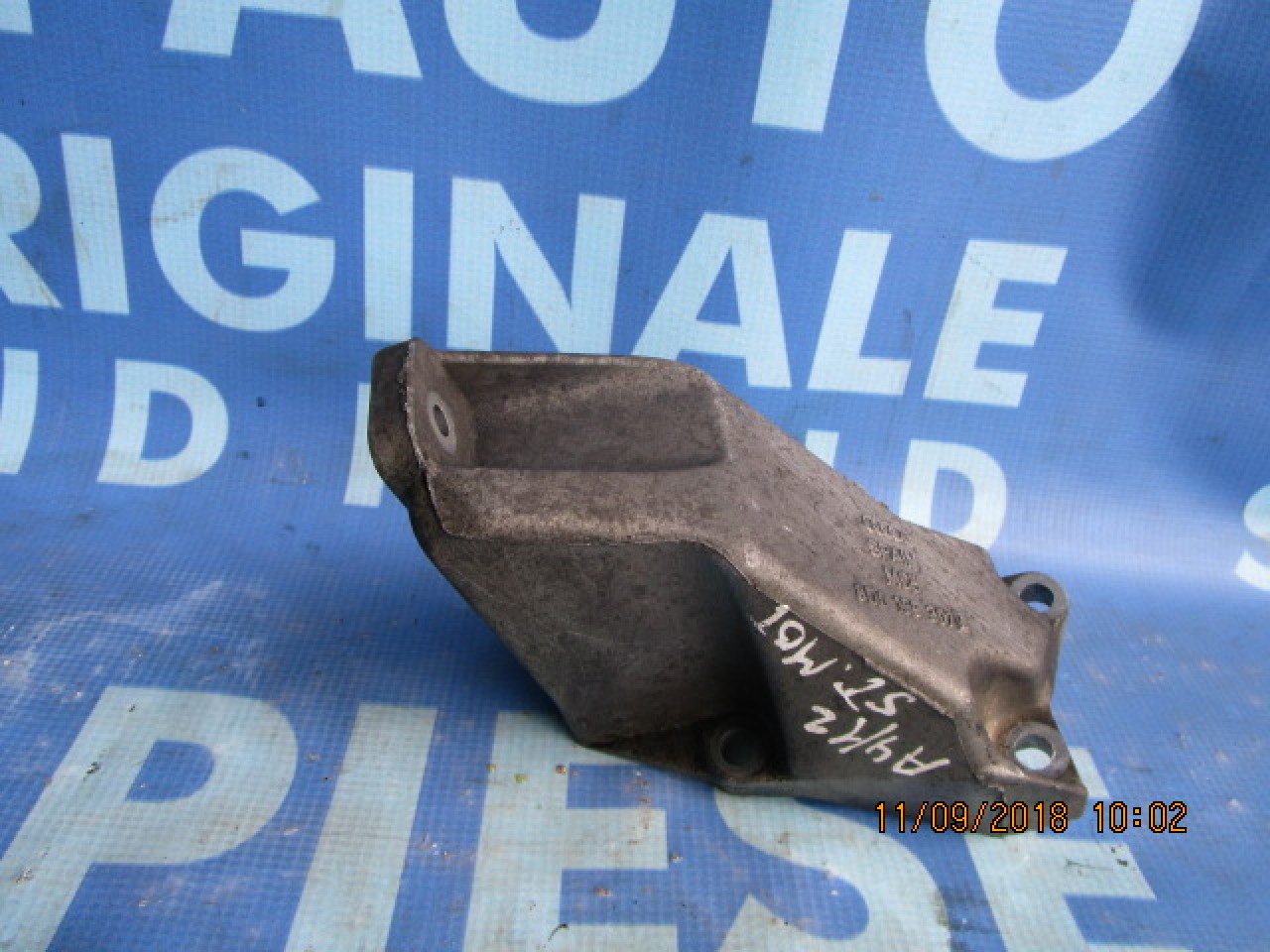 Suporti motor Audi A4 1.8T ; 8D0199307L // 8D0199308L