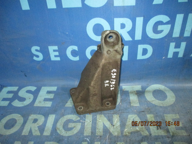 Suporti motor BMW E90 318d; 6760309 // 6760310