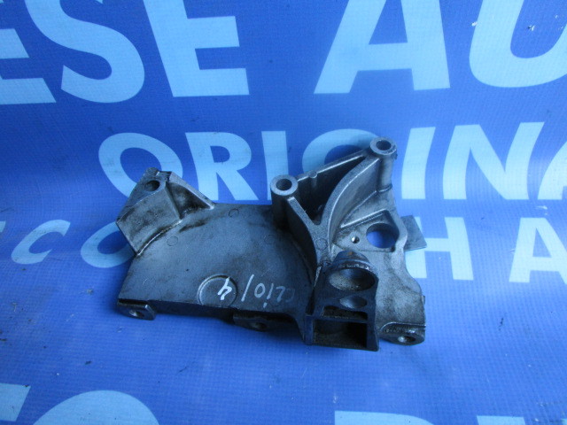Suporti motor Renault Clio 1.5dci ; 8200101196 (distributie)