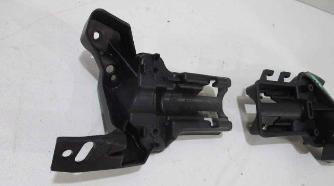 Suporti spalatori faruri stanga dreapta Renault Megane 3 Fluence 2009 2010 2011 2012 2013