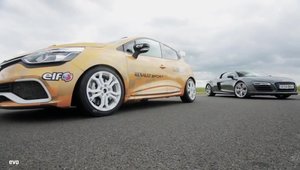Surpriza de pe circuit: Renault Clio Cup, la fel de rapid ca un Audi R8 V10 Plus