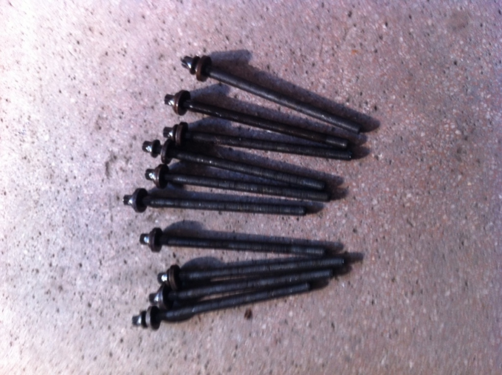 Surub chiulasa Opel Vectra C [2002 - 2005] Sedan 4-usi 1.6 MT (105 hp) 1.6 16v