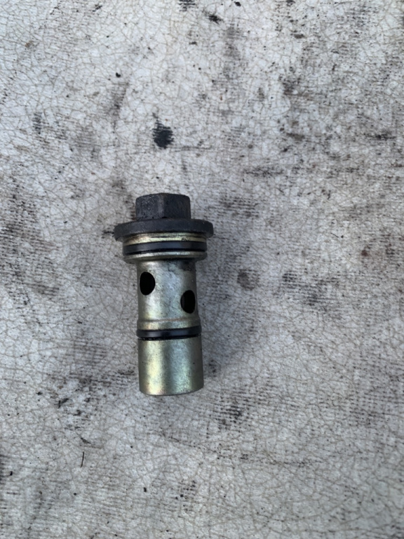 Surub fixare carcasa filtru ulei Renault Clio 2 [1998 - 2005] Hatchback 3-usi II (BB0/1/2_ CB0/1/2_)