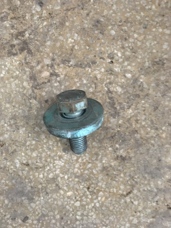 Surub fixare pinion ax cu came Volkswagen VW Passat B5.5 [facelift] [2000 - 2005] wagon 1.9 TDI 6MT (131 hp) (3B6)