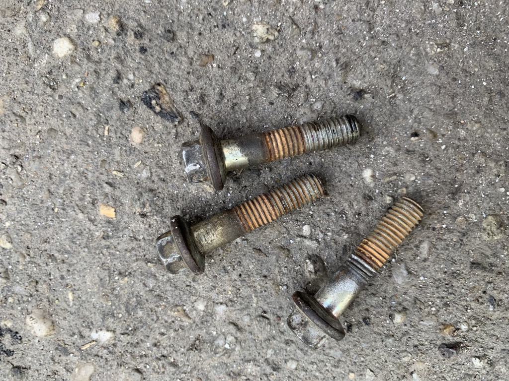 Surub potcoava injector Ford Focus [facelift] [2001 - 2007] wagon 5-usi 1.8 TDDi MT (90 hp) DAW DBW) C9DB