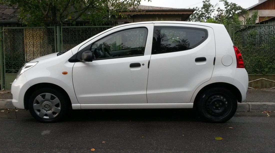 Suzuki Alto 3.400 rpm 2011