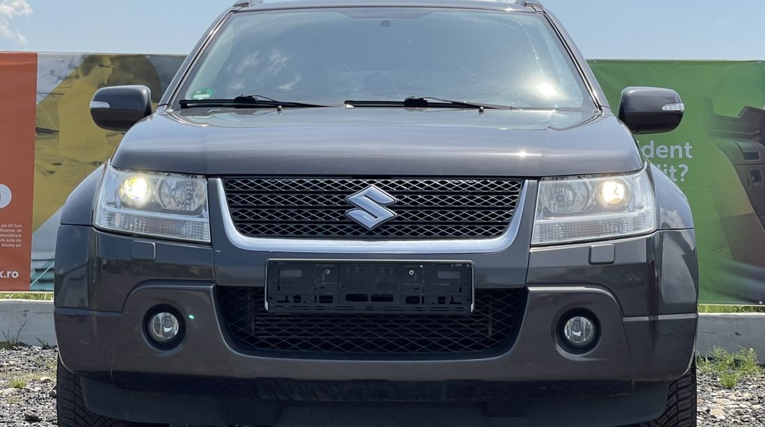 Suzuki Grand Vitara 1.9DDIS Club Comfort Xenon Navi Pilot euro 5 2012