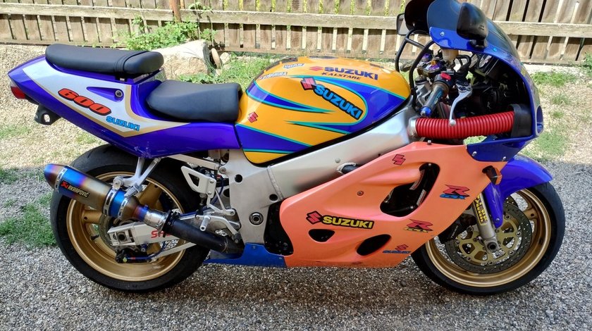 SUZUKI GSXR 600 SRAD ! stare BUNA