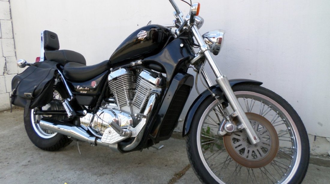 SUZUKI INTRUDER 800cc AN1995 37001KM