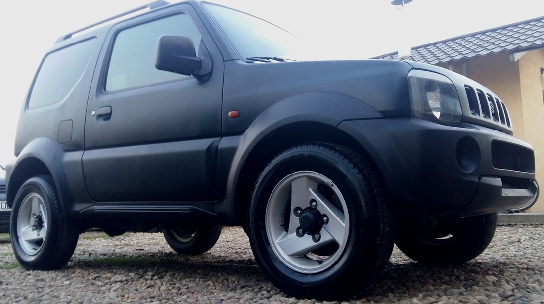 Suzuki Jimny 1.3i 16V  cu CLIMA 2000