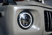 Suzuki Jimny transformat in Mercedes G-Class