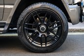 Suzuki Jimny transformat in Mercedes G-Class