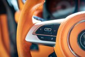 Suzuki Jimny transformat in Mercedes G-Class