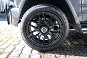 Suzuki Jimny transformat in Mercedes G-Class