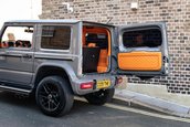 Suzuki Jimny transformat in Mercedes G-Class