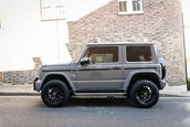 Suzuki Jimny transformat in Mercedes G-Class