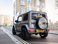 Suzuki Jimny transformat in Mercedes G-Class