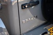 Suzuki Jimny transformat in Mercedes G-Class