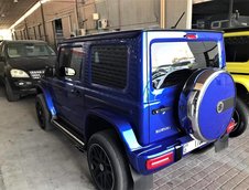 Suzuki Jimny transformat in Mercedes G-Class