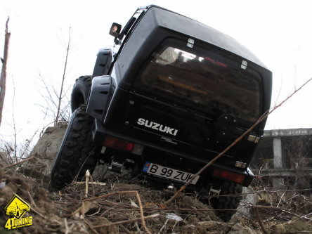 Suzuki Samurai - 4(X4) Tuning