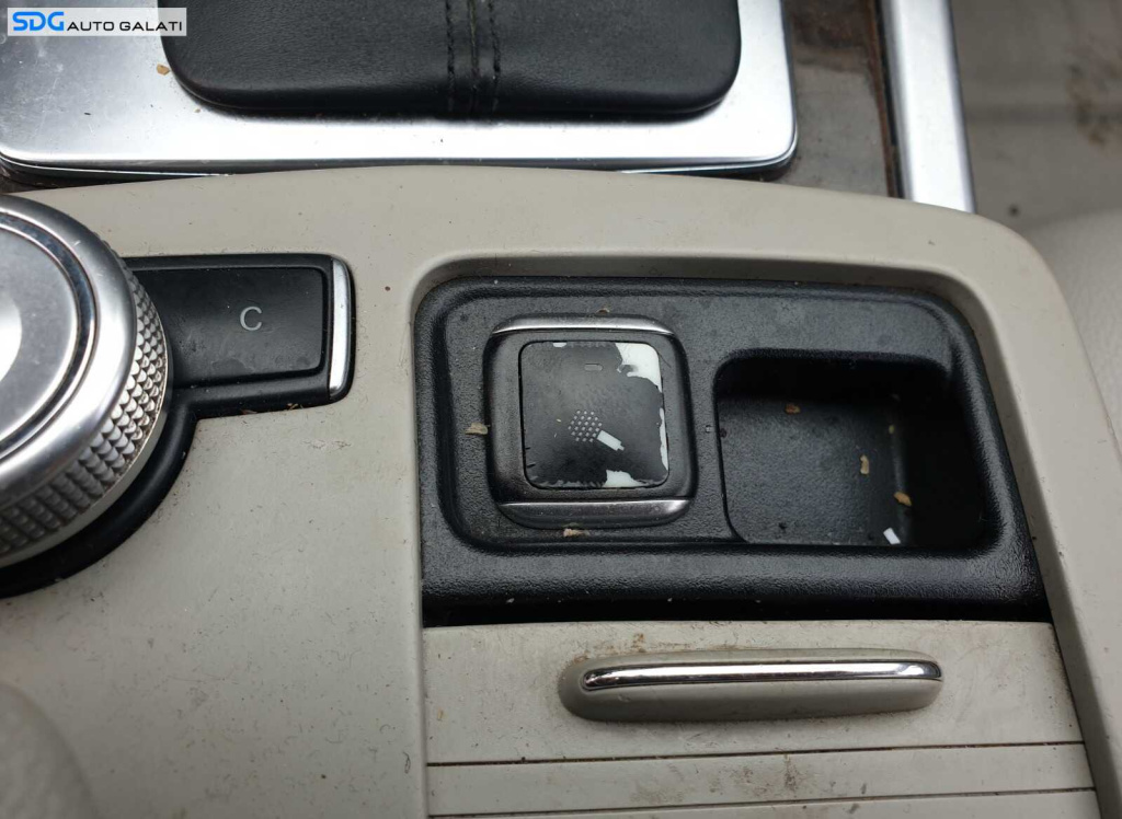 Switch Buton Activare Dezactivare Microfon Mercedes Clasa E Class W212 2009 - 2012 [C3280]