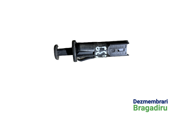 Switch Dacia Logan [2004 - 2008] Sedan 1.6 MT (87 hp)