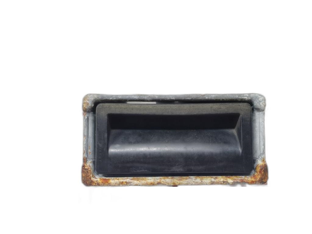Switch deschidere haion Volkswagen Passat (3C5) Combi 2009 2.0 TDI OEM 5N0827566