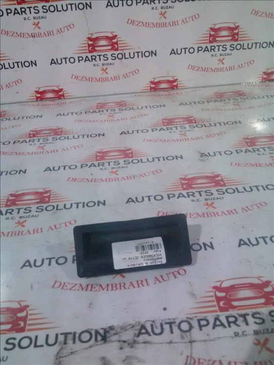 Switch deschidere portbagaj VOLKSWAGEN JETTA an fabr. 2012