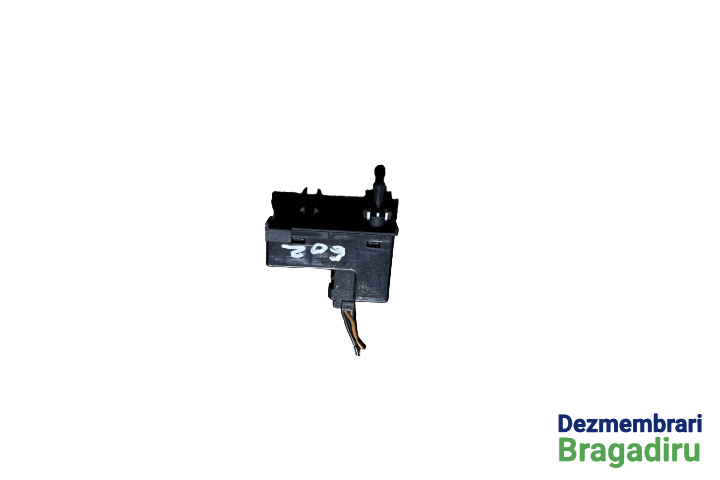 Switch Ford Focus 2 [2004 - 2008] Hatchback 5-usi 1.6 TDCi MT (109 hp)