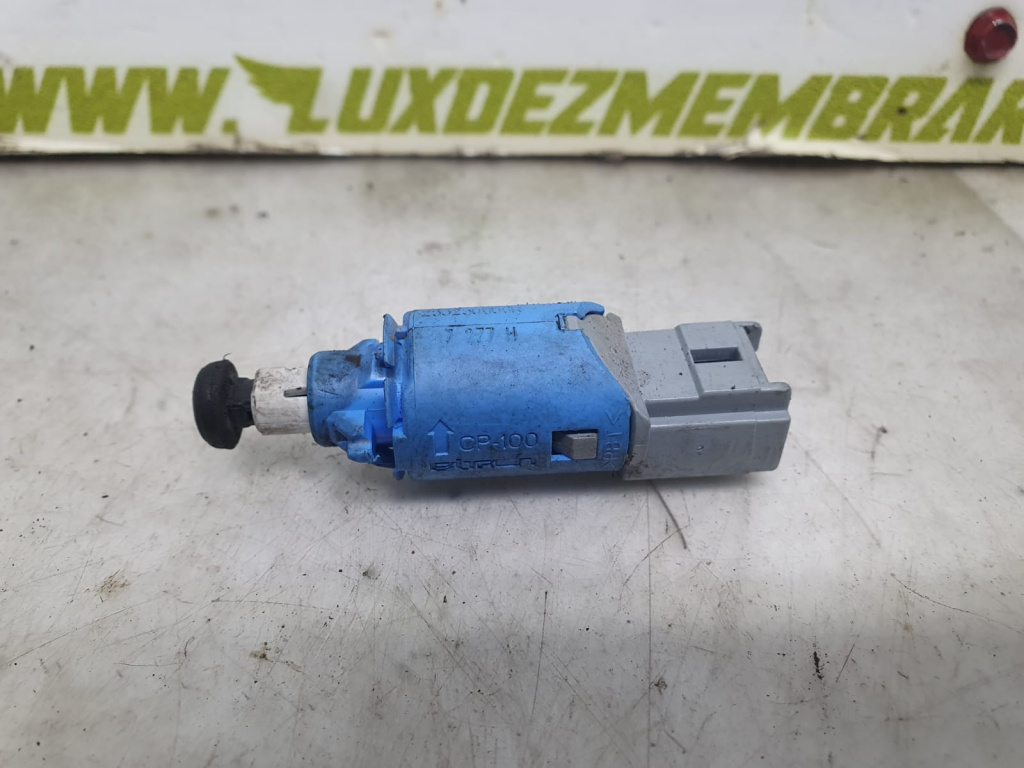 Switch pedala frana 253250006r Renault Clio 3 [2005 - 2009]