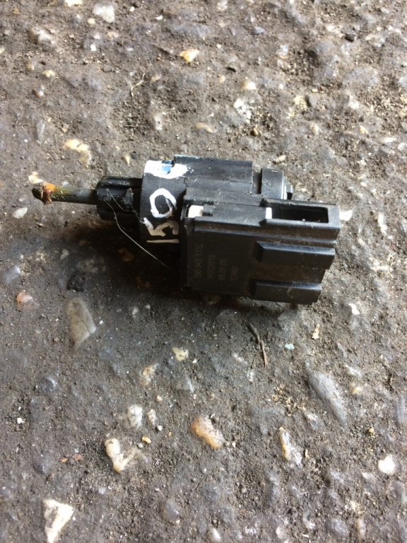 Switch pedala frana Volkswagen Jetta 5 [2005 - 2011] Sedan 4-usi 2.0 TDI MT (140 hp) (1K2)